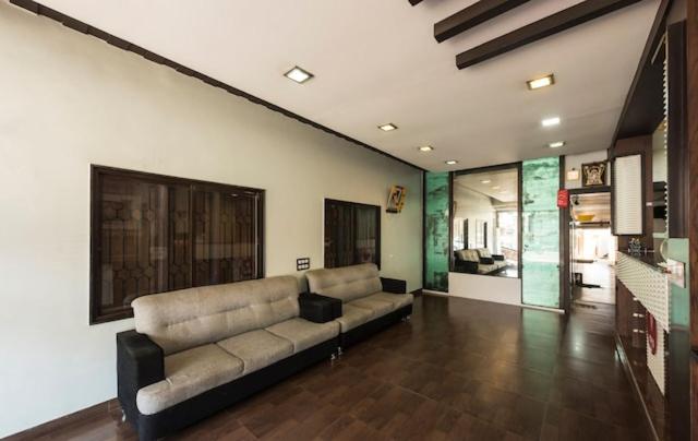 هتل Venkatesha Homes