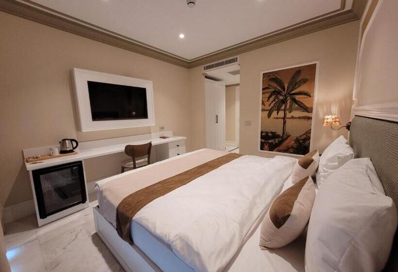 Mono Life Hotel çeşme
