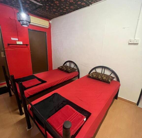 پانسیون House Of Lion Hostel And Guesthouse