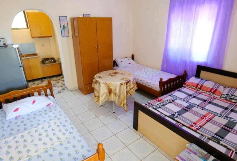 پانسیون Kalemi Sunrise Studios