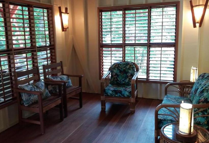 צימר Bluff Beach Retreat