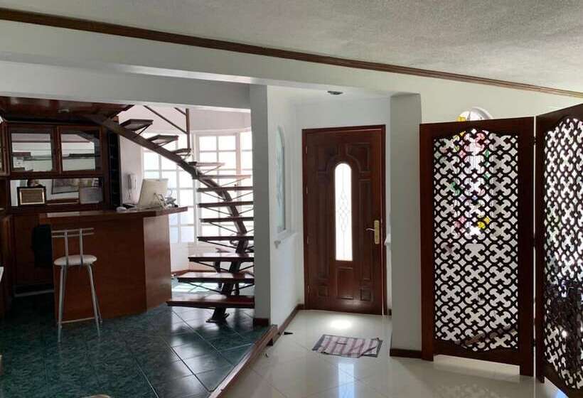 مبيت وإفطار La Aurora Hotel Like Home