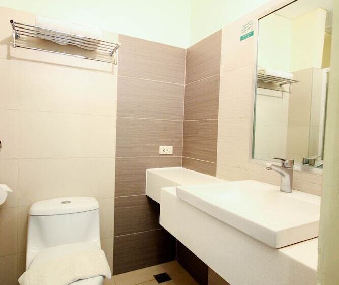 Go Hotels Lanang   Davao