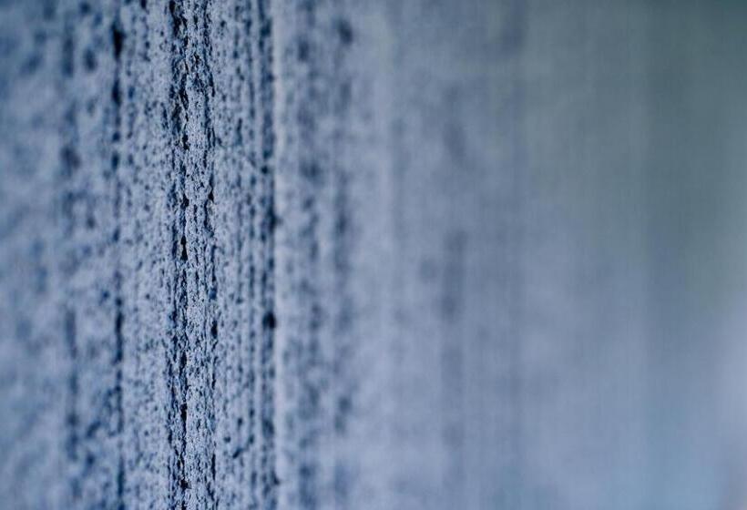 ホテル Pension Laresch