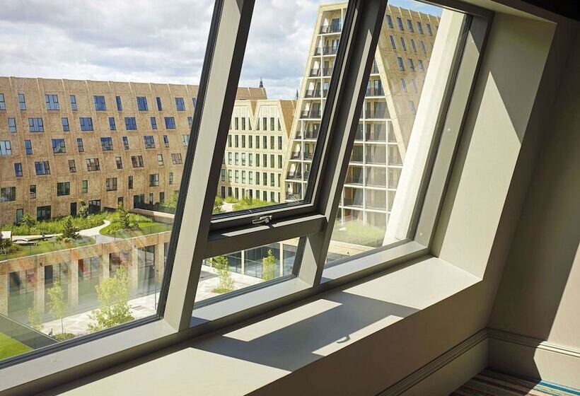 25hours Hotel Paper Island