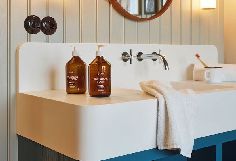 25hours Hotel Paper Island