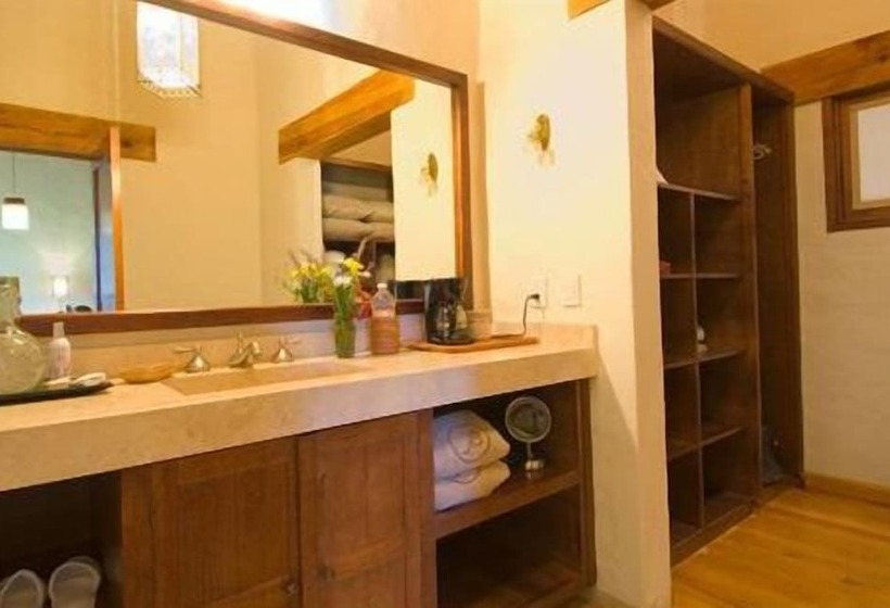 مبيت وإفطار San Bernardo Hotel & Spa En La Montana