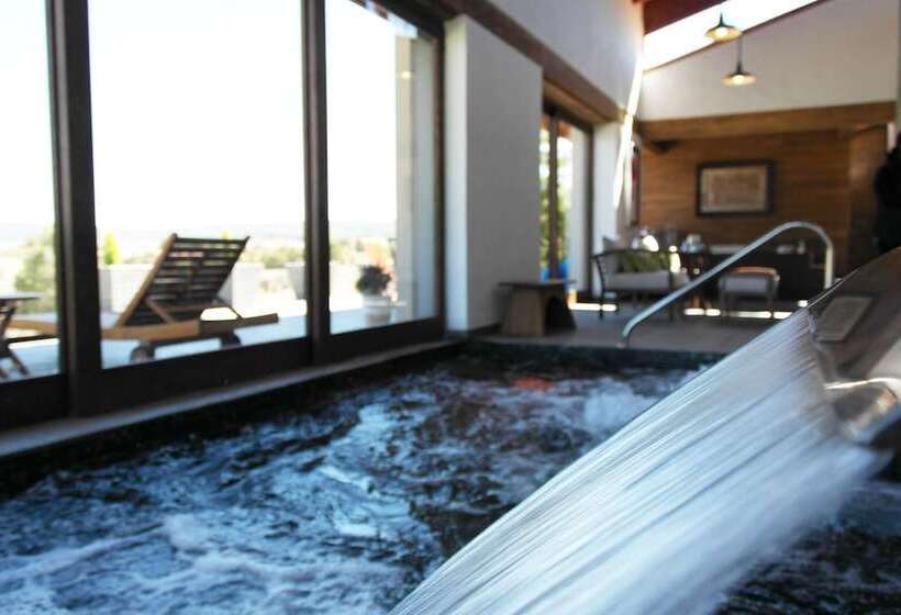 مبيت وإفطار San Bernardo Hotel & Spa En La Montana