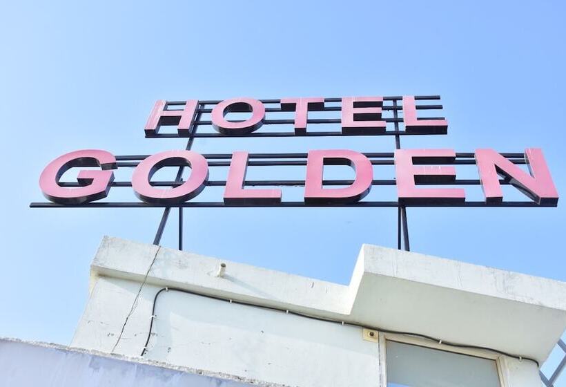 Отель Golden & Guest House