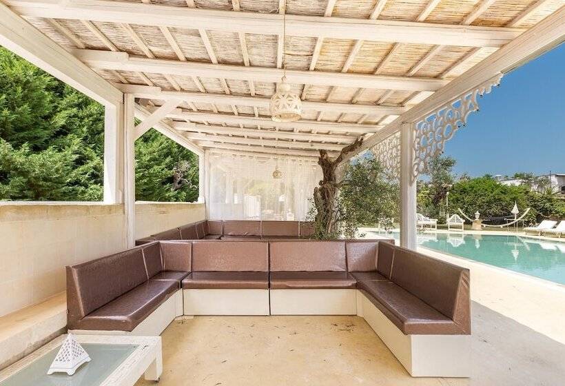 Отель 3376 Masseria Cucuruzza   Superior Dora