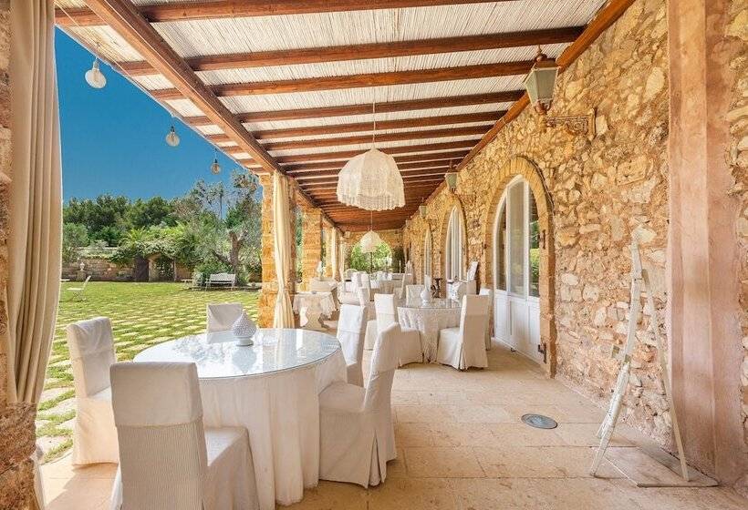 Отель 3376 Masseria Cucuruzza   Superior Dora