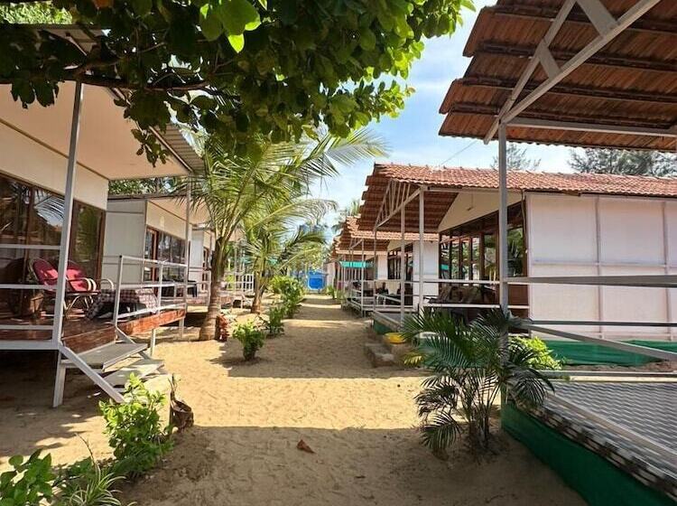 호텔 Mountain Palm Patnem Beach