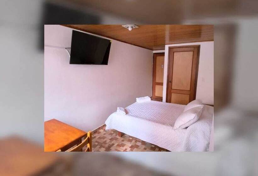 هتل Suarel Center