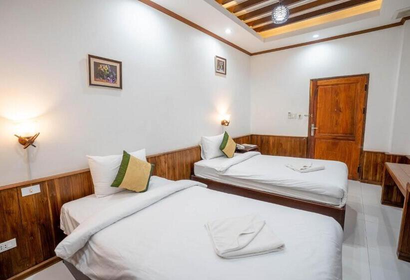 Luangsay Inn