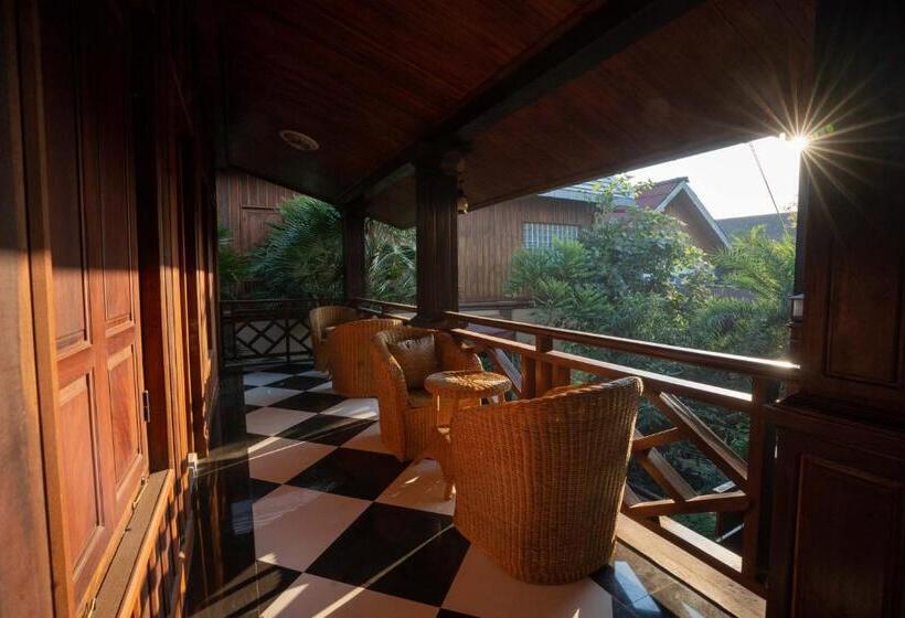 Luangsay Inn