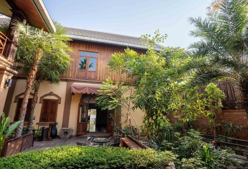 Luangsay Inn