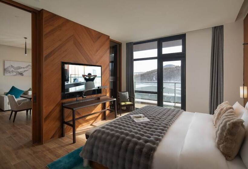 Oakwood Suites Chongli