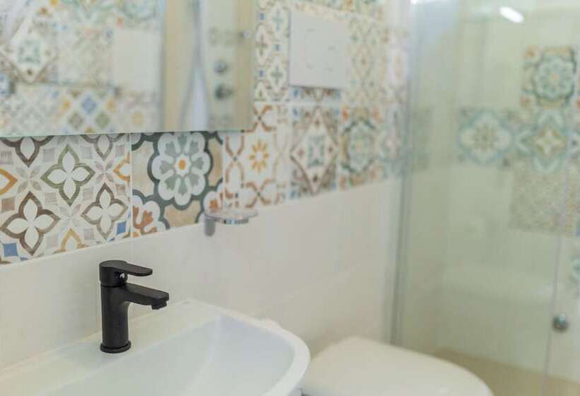 پانسیون Holiday Eolie Village