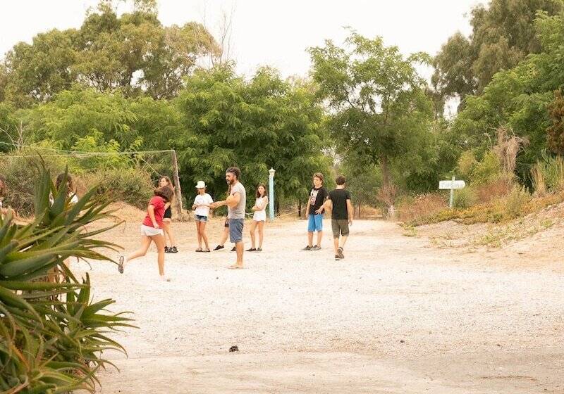 پانسیون Holiday Eolie Village