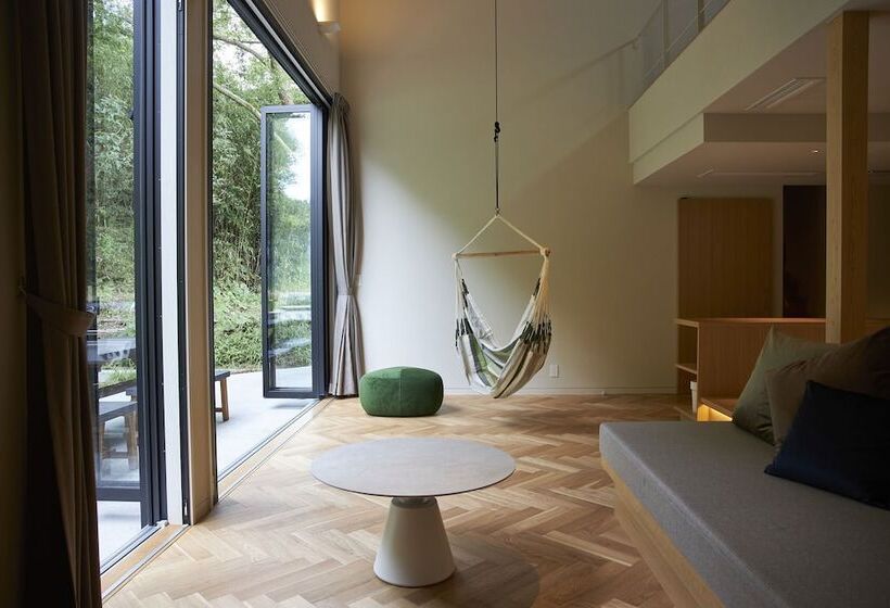 استراحتگاه Lazy Inn