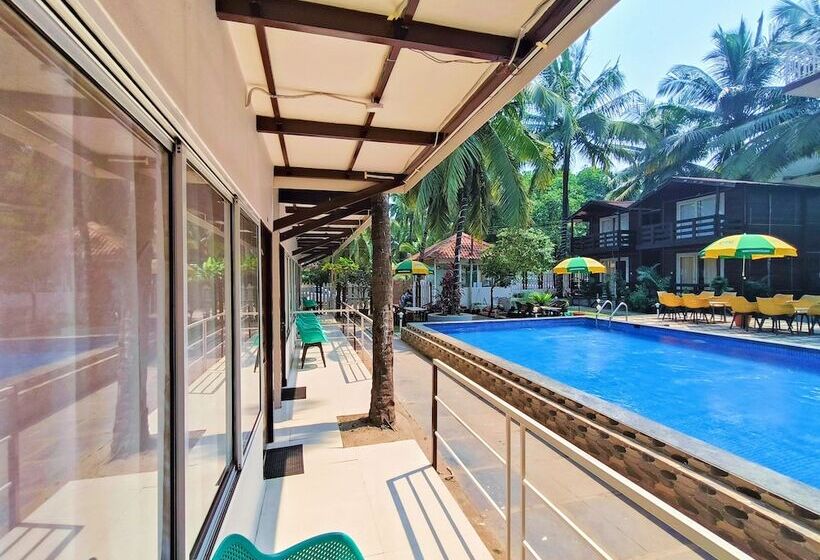 Beach Walk Resort   Goa