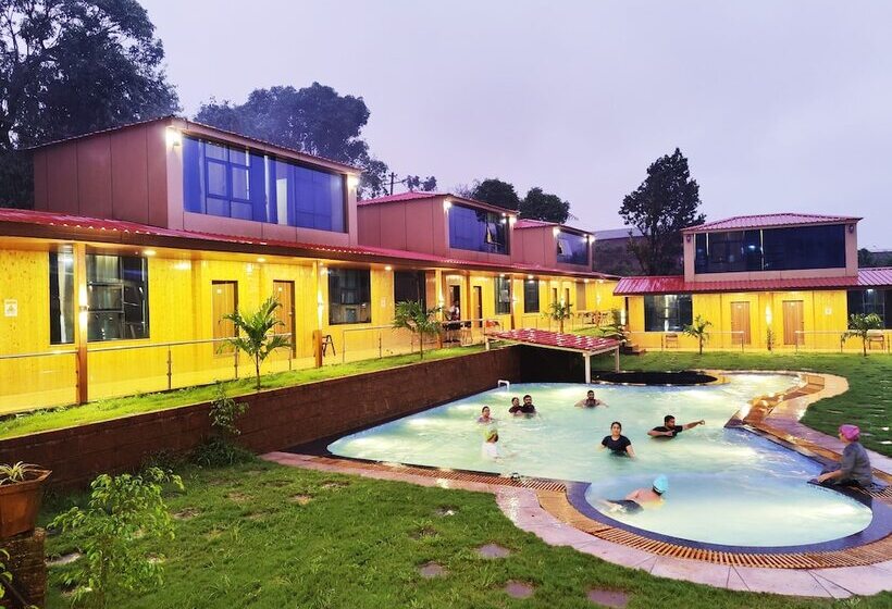 فندق Arya Resort & Spa