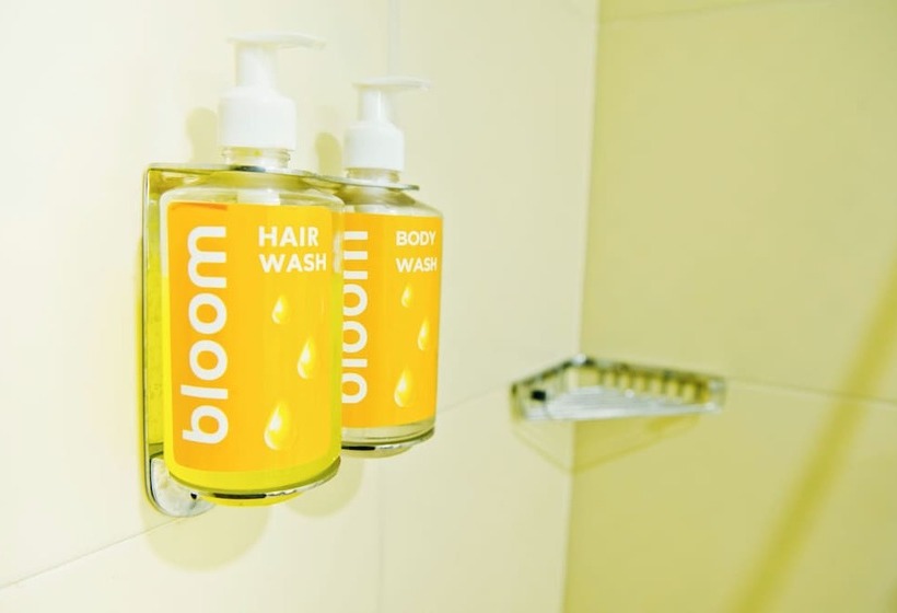 Bloom Hotel   Karol Bagh