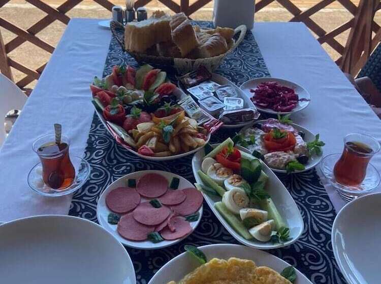 Otel Can