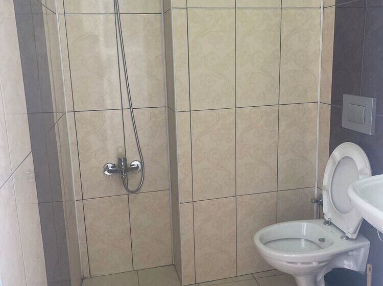 Otel Can