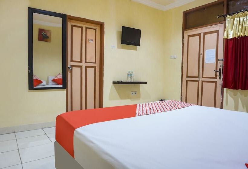 Hotel Makassar Cottage By Oyo