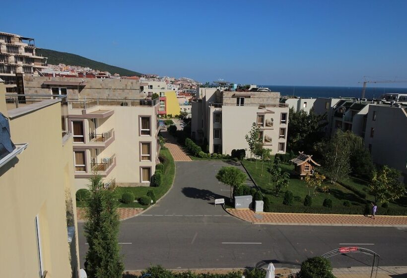 هتل Menada Belle View Apartments
