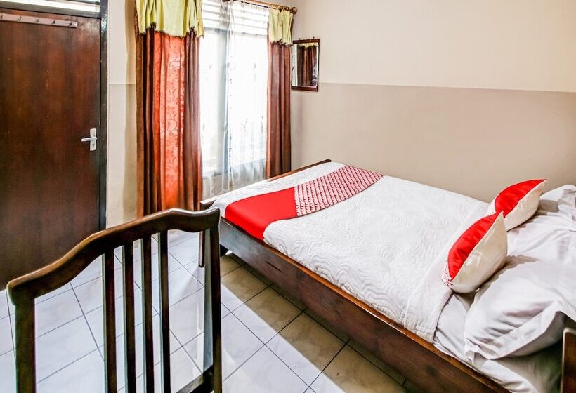هتل Oyo 91053 Desa Wisata Gilimanuk