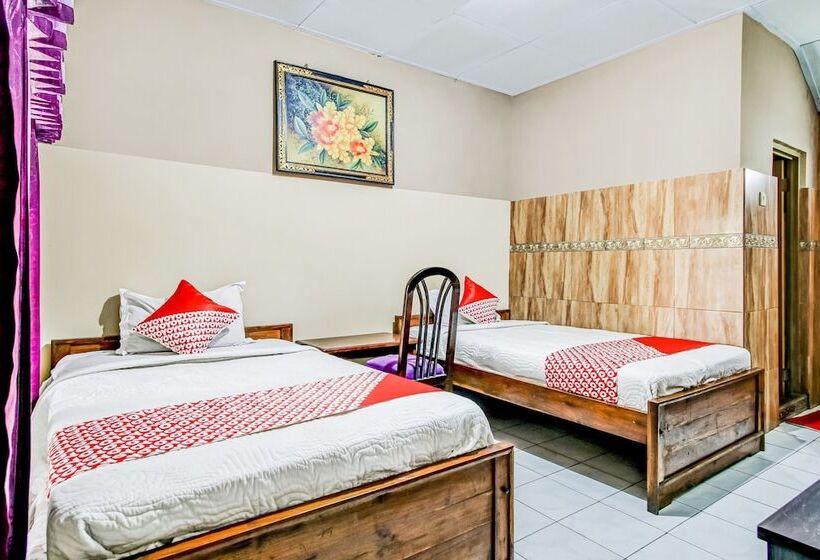 هتل Oyo 91053 Desa Wisata Gilimanuk