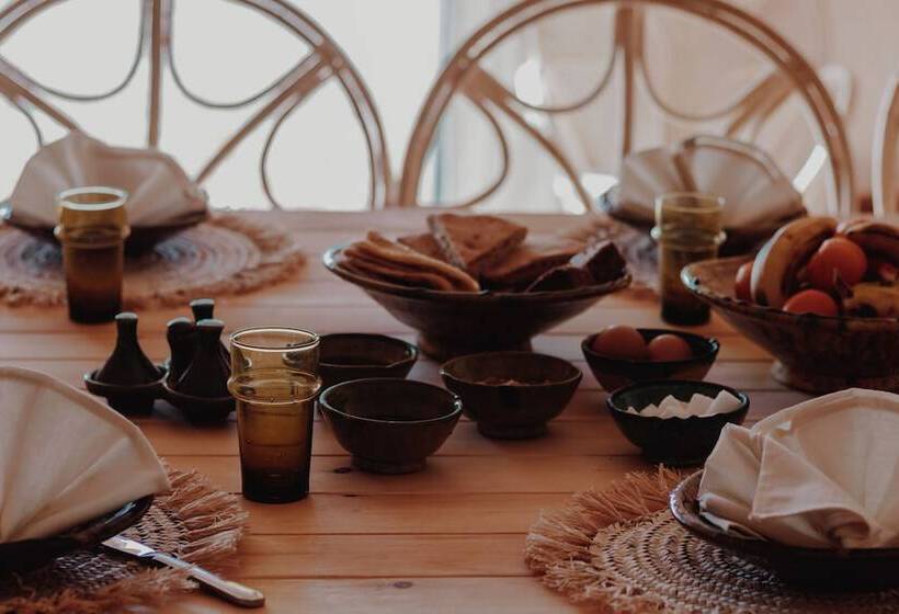 هتل Umnya Dune Camp