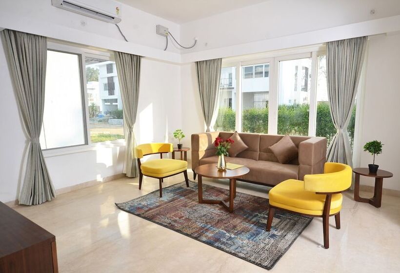 酒店 Spree Resort At Century Wintersun