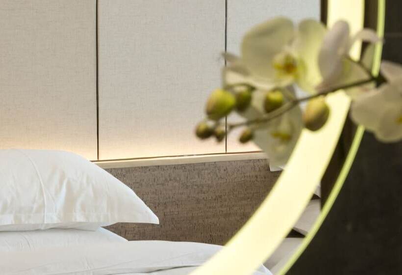 Otel The Hidden House Chengdu Taiguli Branch