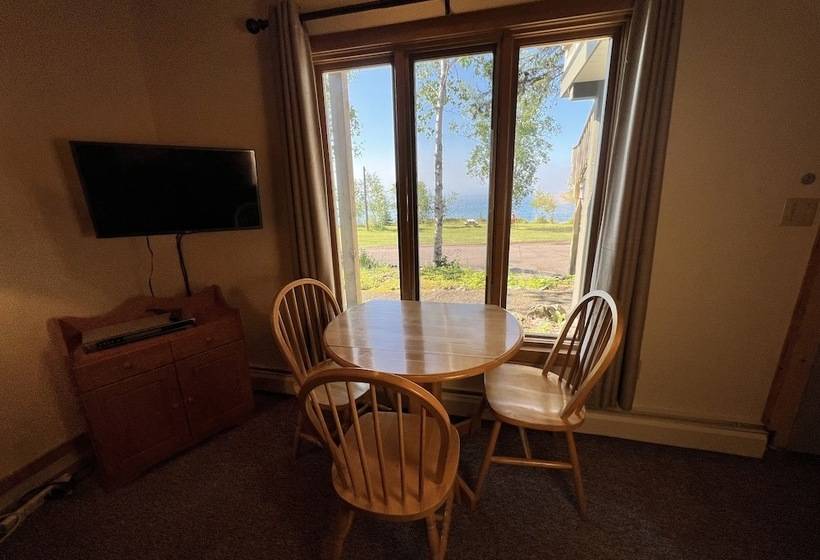 호텔 Thomsonite Beach Inn