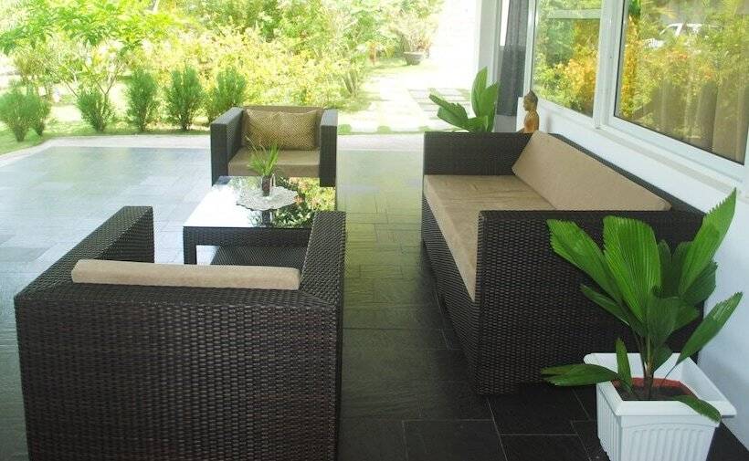 Marpas Apartments