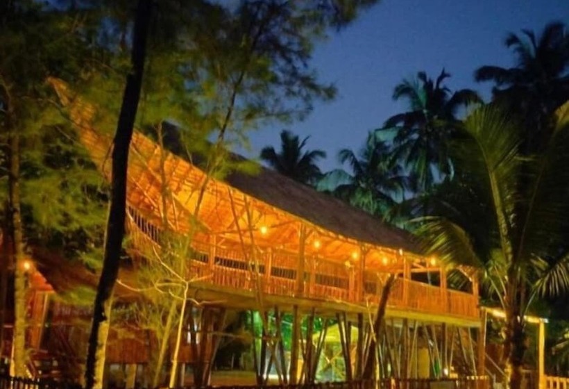 Nirvana Nature Bamboo Cottages