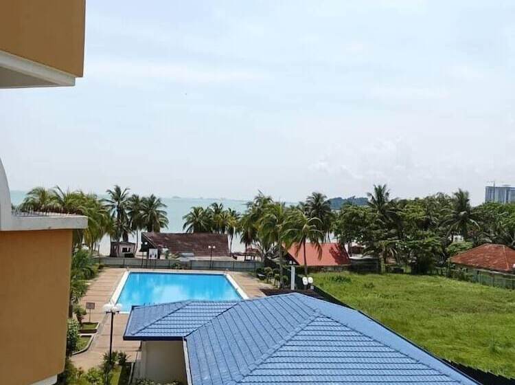 Seri Bulan Condominium