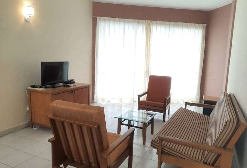 Seri Bulan Condominium