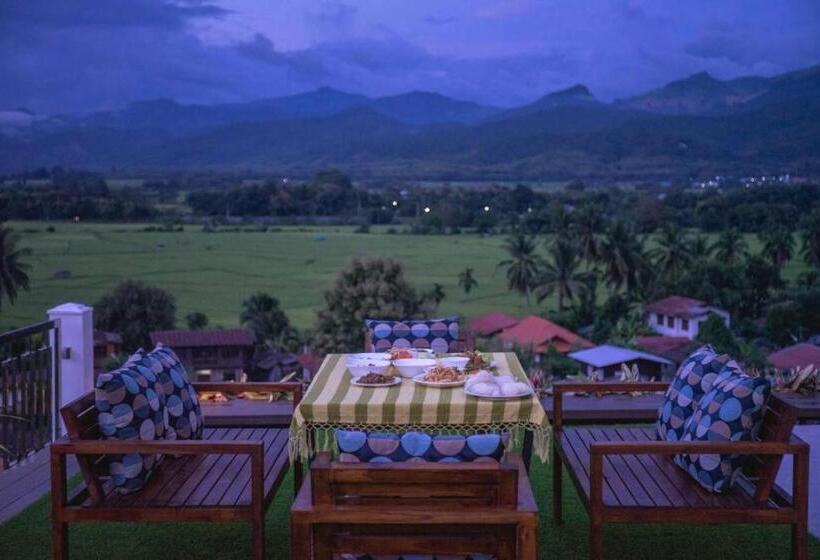 هتل C View Home