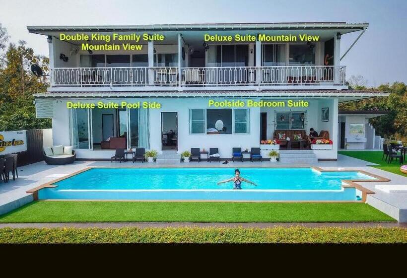 هتل C View Home