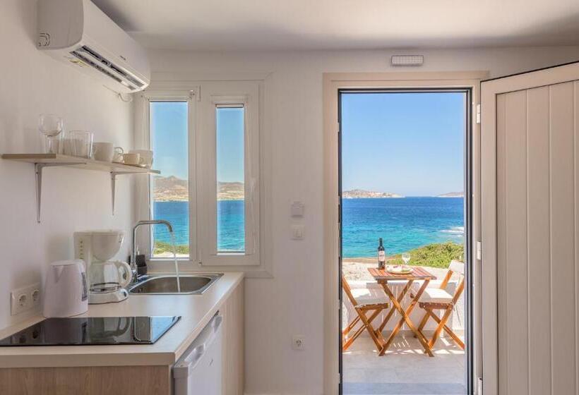 בית מלון כפרי Polyegos View