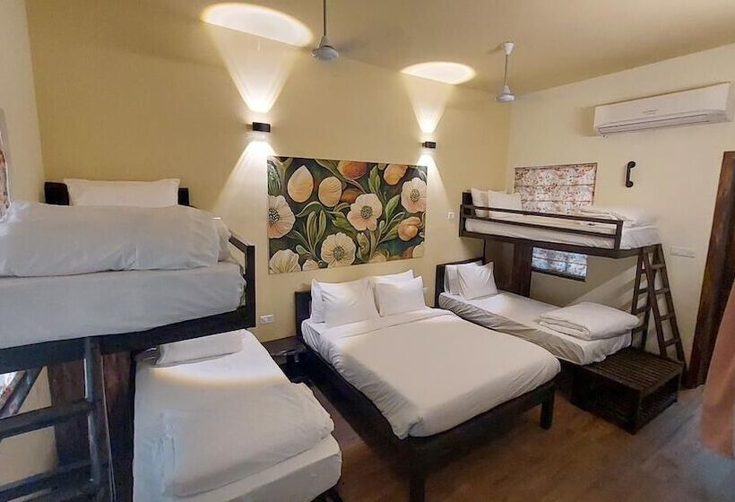 אתר נופש Tathastu Tadoba