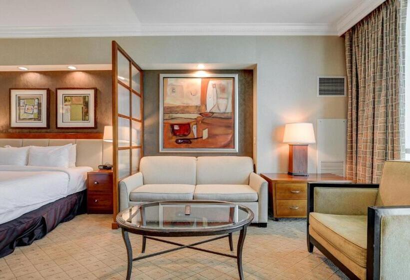 The Fantasy Suite Mgm Signature Pool View
