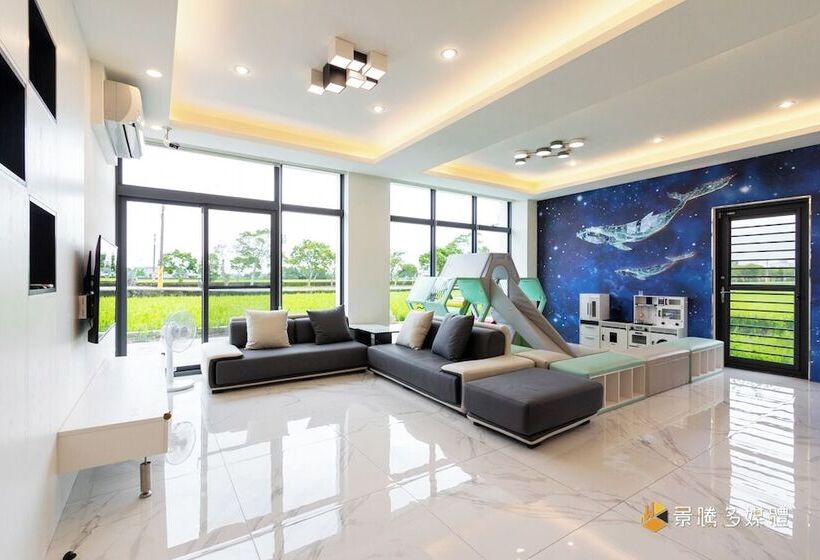 تختخواب و صبحانه Wunan Zoo Family Homestay