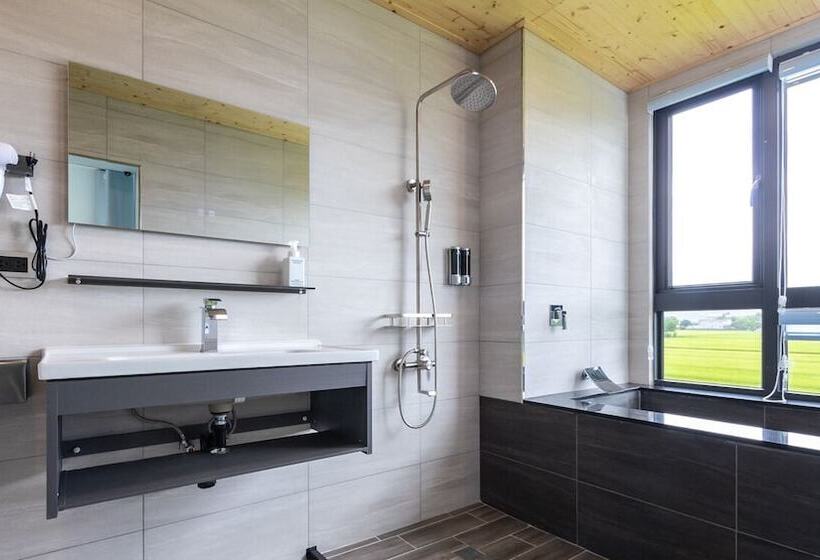 تختخواب و صبحانه Wunan Zoo Family Homestay