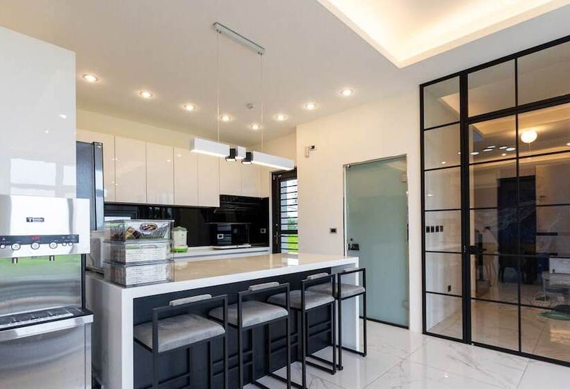 تختخواب و صبحانه Wunan Zoo Family Homestay