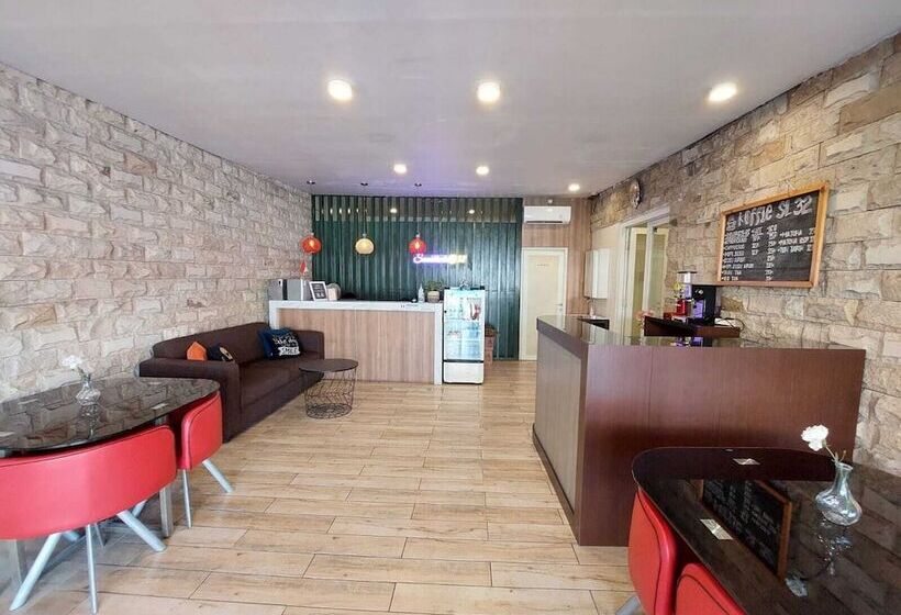 هتل Daima Stay Syariah Sawah Lunto